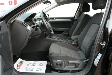 Volkswagen Passat B8 Variant Facelifting 2.0 TSI 190KM 2021 Volkswagen Passat BUSINESS 2.0TSI 190KM Salon PL GWARANCJA SelectCar+ FV23%, zdjęcie 10