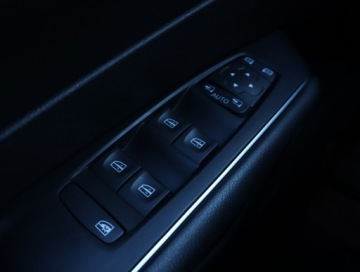 Renault Talisman Kombi 1.6 Energy dCi 130KM 2016 Renault Talisman 1.6 dCi, Navi, Klima, zdjęcie 15