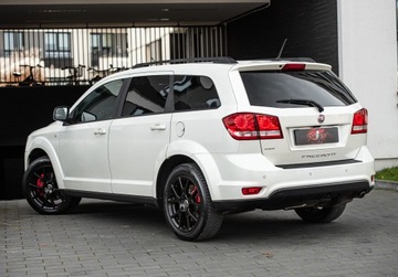 Fiat Freemont 2.0 Multijet II 16v 170KM 2015 FIAT Freemont Black Code 7os. 2.0Diesel 170KM, Automat, Kamera, Navi, ALU19, zdjęcie 8