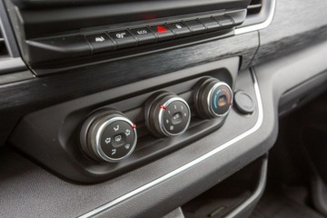 Renault Trafic III Combi 2.0 dCi  150KM 2023 Renault Trafic 9-Osobowy Salon Polska Stan BDB, zdjęcie 13