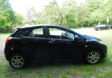 Mazda 2 II Hatchback 5d 1.3 86KM 2010 Mazda 2 ekonomiczna niezawodna 5drzwi Klima 1.3 Benzyna 86KM, zdjęcie 4