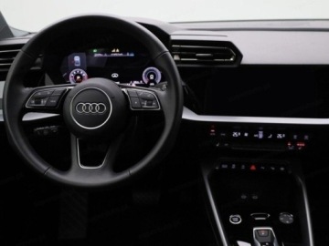 Audi A3 8Y Limousine Facelifting 1.5 35 TFSI 150KM 2026 AUDI A3 TFSI S Line Sedan (150 KM) 2026, zdjęcie 9