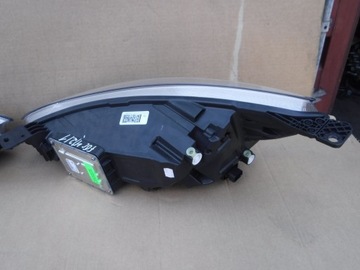 ЛАМПЫ ФАР ПОЛНОСТЬЮ СВЕТОДИОДНЫЕ FORD FOCUS MK4