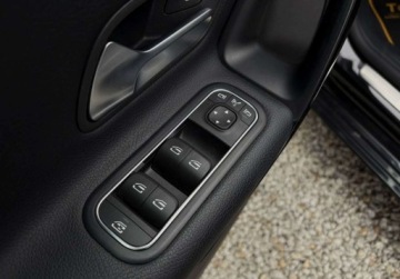 Mercedes Klasa A W177/V177 Hatchback 1.5 180d 116KM 2018 Mercedes-Benz Klasa A 1.5D NAVI gwarancja LED KAMERA virtual cockpit, zdjęcie 31