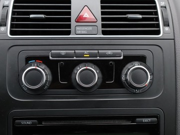 Volkswagen Touran II 1.4 TSI 140KM 2010 VW Touran 1.4 TSI, Klima, Tempomat, zdjęcie 11