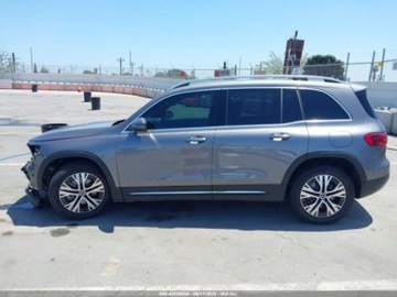 Mercedes GLB 2025 Mercedes-Benz GLB 250 2025 2.0l 2.0 Benzyna 221KM, zdjęcie 2