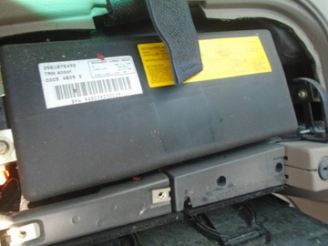 BMW E31 ULOŽENÍ SPOLUJEZDCE AIR NÁDRŽ 3981875490 1996R