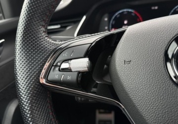 Skoda Octavia IV RS Liftback 2.0 TDI SCR 200KM 2022 Skoda Octavia 2.0 TDI 200KM RS Matrix Hak Head-Up Kessy Kamera ACC Vitrual, zdjęcie 19