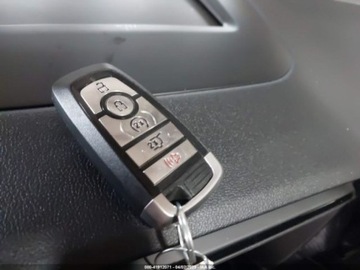 Ford Escape III 2023 Ford Escape Ford Escape ST-Line Elite 2.5 Hybryda 163KM, zdjęcie 10