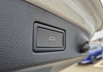 Volkswagen Arteon Fastback Facelifting 2.0 TDI 200KM 2023 Volkswagen Arteon R-Line 2.0TDI 200KM DSG LED Kamera 4.Podgrzew.Fot Tempom, zdjęcie 33