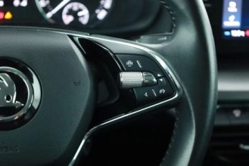 Skoda Octavia IV Liftback 2.0 TDI 150KM 2022 Skoda Octavia 2.0 TDI, Salon Polska, Klima, zdjęcie 15