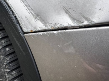 BMW X1 E84 2011R NÁRAZNÍK ZADNÍ KOMPLETNÍ PDC BARVA A72