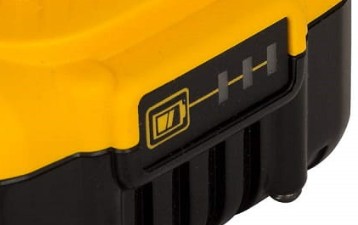 Новый оригинальный аккумулятор DEWALT 5ah 18V DCB184 ORIGINAL