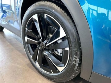 Peugeot 408 2025 Od ręki - Allure 1.2 mHEV 145KM /Pakiet Bezpieczeństwo, Łączność, Zimowy, zdjęcie 10