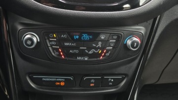 Ford B-MAX 1.0 EcoBoost 100KM 2015 Ford B-MAX Titanium Benzyna Bezwypadkowy Benzyna 101KM, zdjęcie 16
