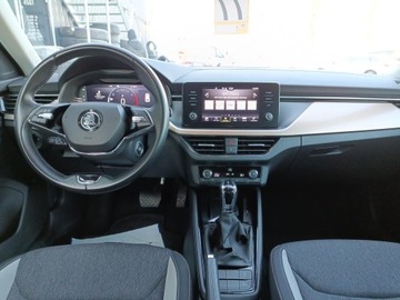 Skoda Kamiq Crossover 1.0 TSI 110KM 2023 Škoda Kamiq 1.0 TSI Ambition DSG 1.0TSI 110KM DSG, zdjęcie 13