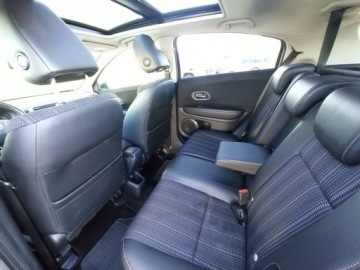 Honda HR-V II SUV 1.5 i-VTEC 130KM 2018 Honda HR-V 2018/17, salon, I właściciel,, zdjęcie 7