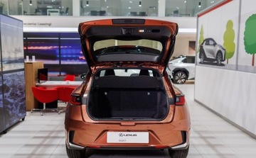 Lexus LBX 1.5 Hybrid 136KM 2024 Lexus LBX LBX 1.5 Hybrid Elegant 1.5 Hybryda 136KM, zdjęcie 15