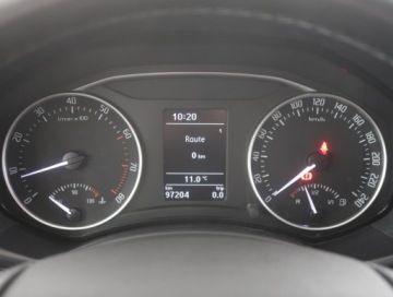 Skoda Octavia II Hatchback Facelifting 1.4 TSI 122KM 2010 Skoda Octavia 1.4 TSI, Salon Polska, zdjęcie 10