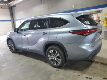 Toyota Highlander III 2021 Toyota Highlander Toyota Highlander 3.5 Benzyna 295KM, zdjęcie 2