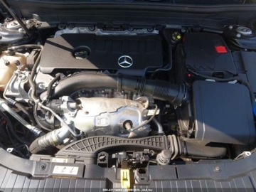 Mercedes GLB 2021 Mercedes-Benz GLB 250 4Matic 2021 2.0l 2.0 Benzyna 221KM, zdjęcie 8