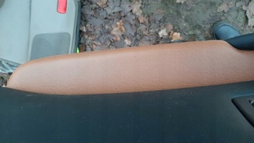 BOK ČALOUNĚNÍ PRAVÝ PŘEDNÍ INFINITI FX35 FX45