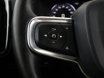Volvo XC40 Crossover 2.0 D4 190KM 2019 Volvo XC 40 MomentumPro automat AWD D4 skóra navi, zdjęcie 31