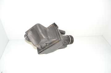 13711713637 POUZDRO FILTRU VZDUCHU 520 I 125 2002 BMW 5 (E39)