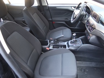 Ford Focus IV Hatchback 1.0 EcoBoost 125KM 2019 Ford Focus 1.0 EcoBoost, Salon Polska, Serwis ASO, zdjęcie 8
