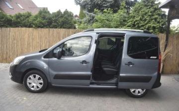 Citroen Berlingo I 1.6 HDi 90KM 2010 Citroen Berlingo Citroen Berlingo 1.6 HDi Multispace Plus 1.6 Diesel 90KM, zdjęcie 5