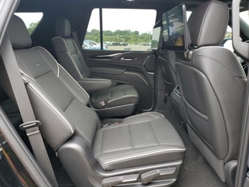 Cadillac Escalade III 2023 Cadillac Escalade Sport 2023 6.2l 6.2 Benzyna 420KM, zdjęcie 2