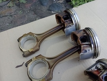 PÍST Z OJNICE 2.0 I-VTEC K20A4 150 KM HONDA CR-V II FR-V ACCORD