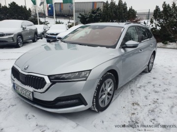 Skoda Octavia IV Kombi 2.0 TDI 150KM 2023 Skoda Octavia Ambition ! Czujniki Parkowania ! Tem
