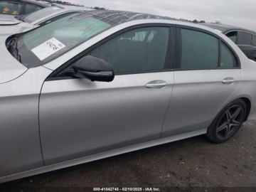 Mercedes Klasa E W213 2020 Mercedes-Benz Klasa E E 350 4matic 2.0 Benzyna 255KM, zdjęcie 4