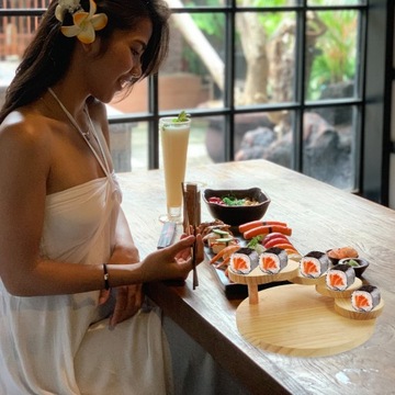 ЛЕСТНИЦА ТАРЕЛКА ДЛЯ СУШИ ЯПОНСКАЯ ВРАЩАЮЩАЯСЯ ТАРЕЛКА