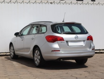 Opel Astra J Sports Tourer Facelifting 1.4 Turbo ECOTEC 120KM 2015 Opel Astra 1.4 T, Salon Polska, Serwis ASO, GAZ, zdjęcie 3