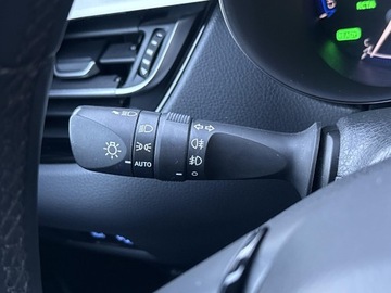 Toyota C-HR I Crossover 1.8 Hybrid 122KM 2019 Toyota C-HR 1.8 Hybrid Neon Lime powered by JBL 1., zdjęcie 24