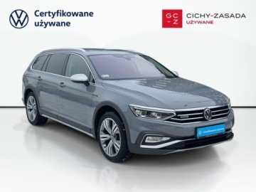 Volkswagen Passat B8 Variant Facelifting 2.0 TDI SCR 200KM 2022 Volkswagen Passat ALLTRACK TDI 200KM DSG FVAT23 Kamera Cofania MATRIX, zdjęcie 2