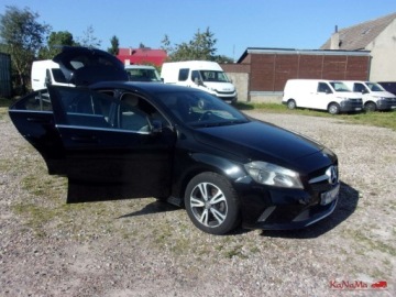 Mercedes Klasa A W176 Hatchback 5d Facelifting 160 d 90KM 2015 Mercedes-Benz Klasa A 31900vat jasny srodek zarejestrowany w PL ekonomiczny, zdjęcie 5