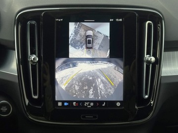 Volvo XC40 Crossover Facelifting 2.0 B3 163KM 2025 Volvo XC 40 B3 Core | Fusion Red | BLIS | Serwis A, zdjęcie 15