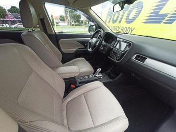 Mitsubishi Outlander III 2014 Mitsubishi Outlander Hybryda Plug-in + LPG, zdjęcie 12