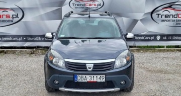 Dacia Sandero I Hatchback 5d 1.6 MPI 87KM 2009 Dacia Sandero Stepway 1.6 87 KM I rej 2010 r. Navi bezwypadkowa serwisowa, zdjęcie 1