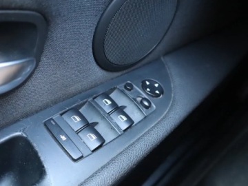 BMW Seria 5 E60 Sedan 3.0 530i 272KM 2008 BMW 5 530i, Navi, Xenon, Klima, Klimatronic, zdjęcie 15