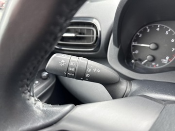 Toyota Yaris IV Hatchback 1.0 VVT-i 72KM 2022 Toyota Yaris 1.0 Comfort IV (2020-) 1.0 Comfort, zdjęcie 21