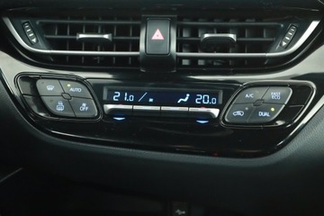 Toyota C-HR I Crossover 1.2L Turbo 116KM 2019 Toyota C-HR 1.2 Turbo, Salon Polska, Serwis ASO, zdjęcie 10