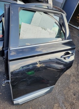 DVEŘE LEVÉ ZADNÍ MITSUBISHI OUTLANDER 3 III FACELIFT OE BARVA ČERNÁ X42