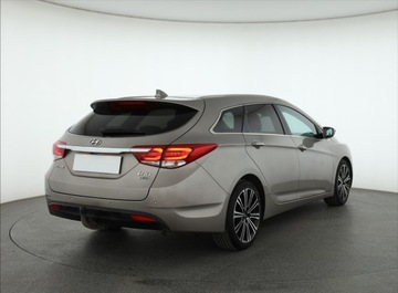 Hyundai i40 Kombi Facelifting 1.7 CRDi 141KM 2015 Hyundai i40 1.7 CRDi, Automat, Skóra, Navi, Xenon, zdjęcie 4