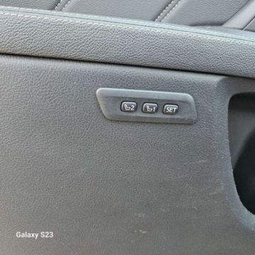 Toyota Avensis III Wagon Facelifting 2015 2.0 D-4D 143KM 2016 Toyota Avensis Kamera CofaniaNawigacjaAluminiowe FelgiSkorzana TapicerkaGw, zdjęcie 21