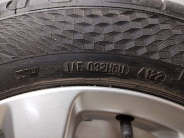 KOLA CMS TOYOTA YARIS 6JX15H2 ET50 4X100 PNEUMATIKY LETNÍ CONTINENTAL 185/60R15