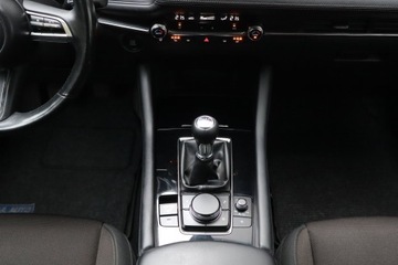 Mazda 3 IV Sedan  2.0 SKYACTIV-G 150KM 2022 Mazda 3 2.0 Skyactiv-G, Salon Polska, zdjęcie 15